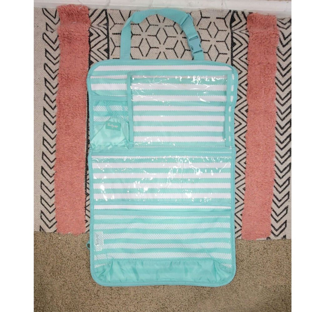THIRTY-ONE HANG UP ACTIVITY ORGANIZER In Aqua/White Stripe